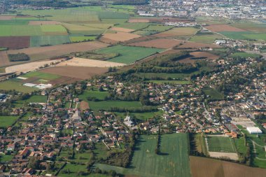 Lyon-Tunus uçuşu sırasında Fransa 'nın havadan görünüşü