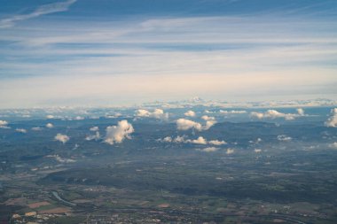 Lyon-Tunus uçuşu sırasında Fransa 'nın havadan görünüşü