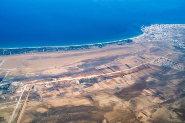 Tunus 'un Lyon-Tunus uçuşu sırasında hava manzarası