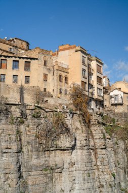 Konstantin - Kuzeydoğu Cezayir 'in Konstantin Eyaleti' nin başkenti.