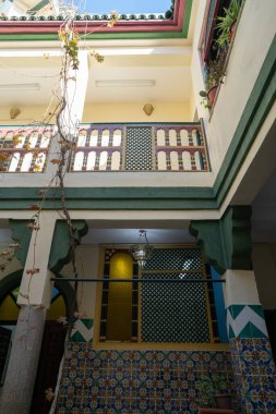 Konstantin - Kuzeydoğu Cezayir 'in Konstantin Eyaleti' nin başkenti.