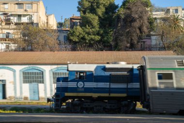 Constantine - Cezayir 'in kuzeydoğusundaki Constantine Eyaleti' nin başkenti.