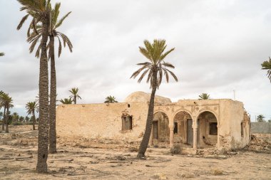 Eski ev - konut - terk edilmiş Djerbian - Djerba - Güney Tunus