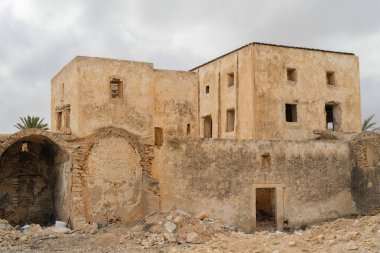 Eski ev - konut - terk edilmiş Djerbian - Djerba - Güney Tunus