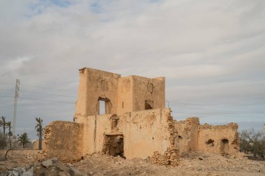 Eski ev - konut - terk edilmiş Djerbian - Djerba - Güney Tunus