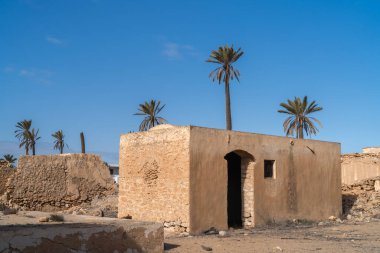 Eski ev - konut - terk edilmiş Djerbian - Djerba - Güney Tunus