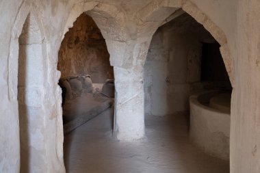 Guellala yeraltı petrol fabrikası - Djerba, Güney Tunus
