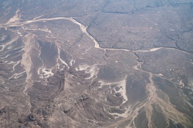 Gökten görünen Cezayir çölü. Tassili-Djanet Ulusal Parkı