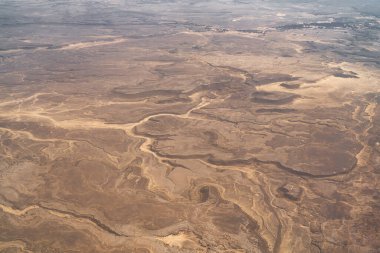 Gökten görünen Cezayir çölü. Tassili-Djanet Ulusal Parkı