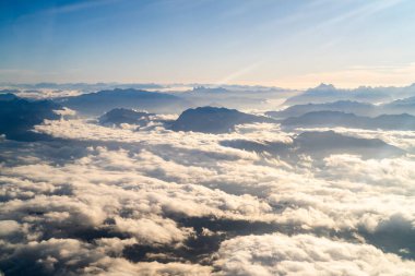 Fransız Alpleri 'nin hava görüntüsü