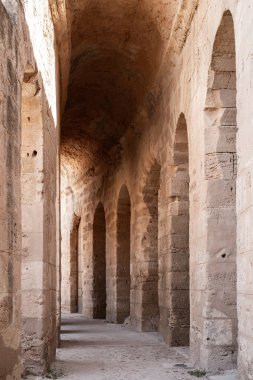 El Jem Kolezyumu. Afrika 'daki en büyük Roma amfitiyatrosu. Unesco Dünya Mirası.