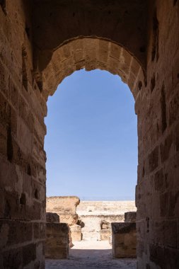 El Jem Kolezyumu. Afrika 'daki en büyük Roma amfitiyatrosu. Unesco Dünya Mirası.
