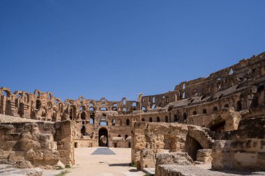 El Jem Kolezyumu. Afrika 'daki en büyük Roma amfitiyatrosu. Unesco Dünya Mirası.