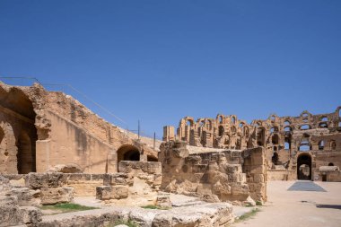 El Jem Kolezyumu. Afrika 'daki en büyük Roma amfitiyatrosu. Unesco Dünya Mirası.