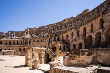 El Jem Kolezyumu. Afrika 'daki en büyük Roma amfitiyatrosu. Unesco Dünya Mirası.