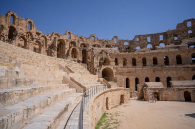 El Jem Kolezyumu. Afrika 'daki en büyük Roma amfitiyatrosu. Unesco Dünya Mirası.