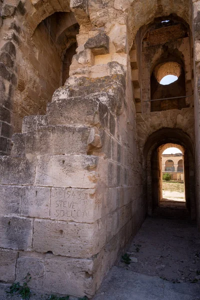 El Jem Kolezyumu. Afrika 'daki en büyük Roma amfitiyatrosu. Unesco Dünya Mirası.