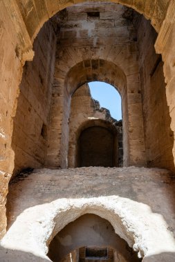 El Jem Kolezyumu. Afrika 'daki en büyük Roma amfitiyatrosu. Unesco Dünya Mirası.