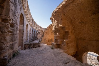 El Jem Kolezyumu. Afrika 'daki en büyük Roma amfitiyatrosu. Unesco Dünya Mirası.