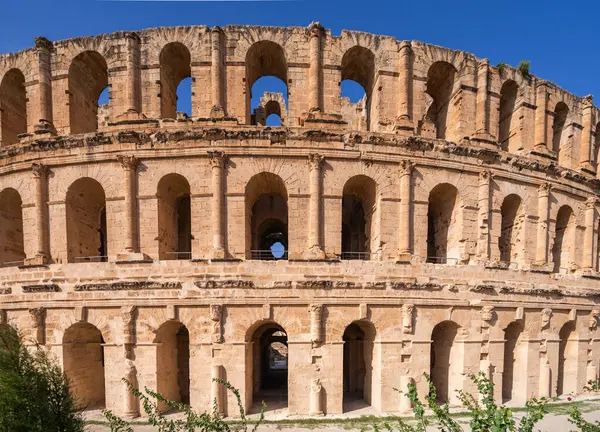 El Jem Kolezyumu. Afrika 'daki en büyük Roma amfitiyatrosu. Unesco Dünya Mirası.