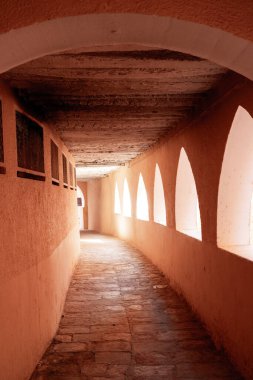 Ghardaa Eski Kasabası ve Oasis Manzarası, Cezayir. 