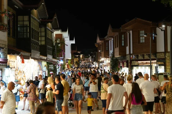 Antalya Turkiye Juli 2022 Mensen Bezoeken Side Town Bazaar Side — Stockfoto