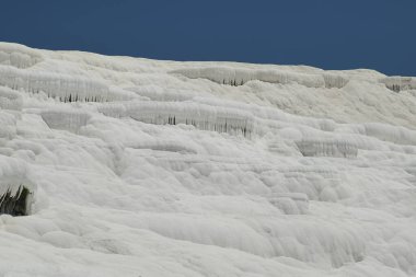 Denizkiye 'de Pamukkale' de Travertines Terasları