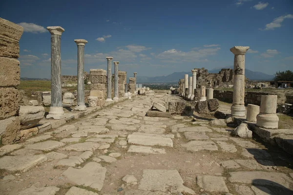 Colonnaded Street Laodicea Het Lycus Ancient City Denizli City Turkiye — Stockfoto