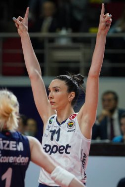 ISTANBUL, TURKEY - Mayıs 09, 2022: Fenerbahçe Opet 'te Naz Aydemir Akyol, Burhan Felek Spor Salonu' nda Vakıfbank Türkiye Sultanlar Ligi Playoff Finali 'ne karşı