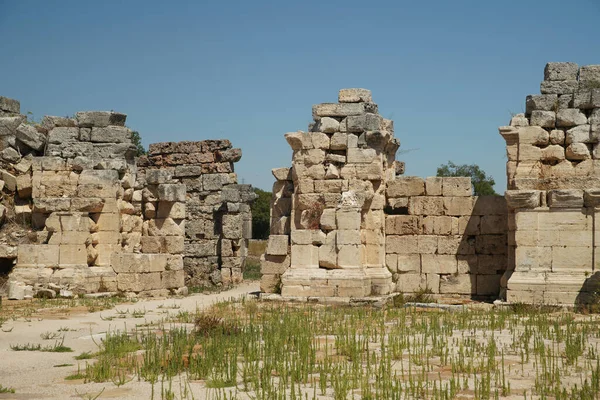 アンタルヤ市 トルコのペルゲ古代都市 — ストック写真