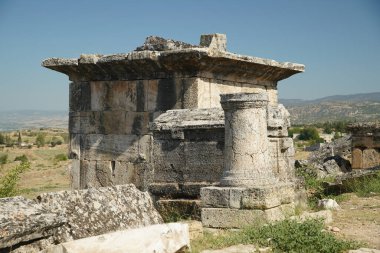 Hierapolis Antik Kenti Pamukkale, Denizli Şehri, Türkiye 'deki mezar