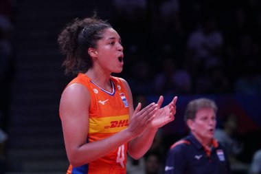 ANKARA, TURKIYE - Haziran 05, 2022: Sırbistan 'da Plak Celeste - Ankara Arena' da Hollanda VNL Havuz Maçı