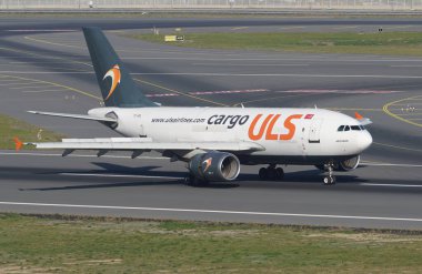 ISTANBUL, TURKIYE - NOVEMBER 05, 2022: ULS Airlines Cargo Airbus A310-304F (622) landing to Istanbul International Airport