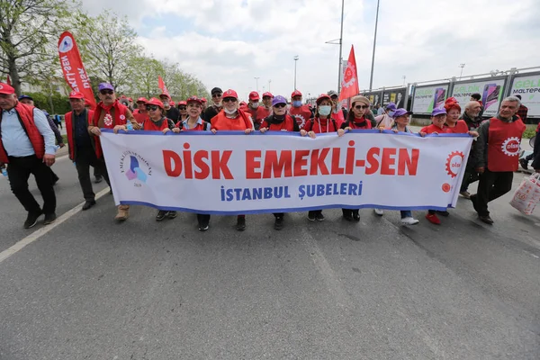 Istanbul Turkey May 2022 People March International Workers Day — Stok fotoğraf