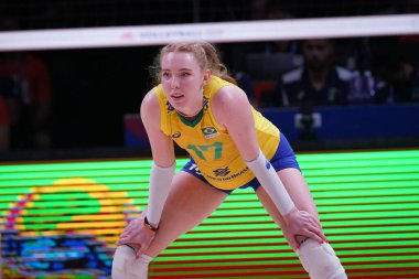 ANKARA, TURKIYE - 13 Temmuz 2022: Brezilya 'da Bergmann Julia Isabelle ile Ankara Arena' da oynanan Japonya-VNL çeyrek final maçı