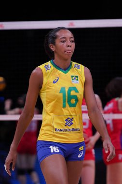 ANKARA, TURKIYE - 13 Temmuz 2022: Brezilya 'da Nascimento Kisy Japonya' ya karşı Ankara Arena 'da oynanan VNL çeyrek final maçı
