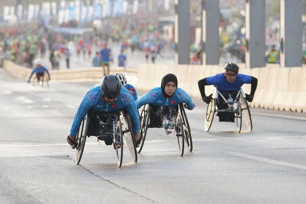 Istanbul Turkey November 2022 Paralimpiai Sportolók Futnak Ben Isztambuli Maraton — Stock Fotó