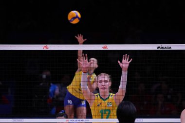 ANKARA, TURKIYE - 13 Temmuz 2022: Brezilya 'da Bergmann Julia Isabelle ile Ankara Arena' da oynanan Japonya-VNL çeyrek final maçı