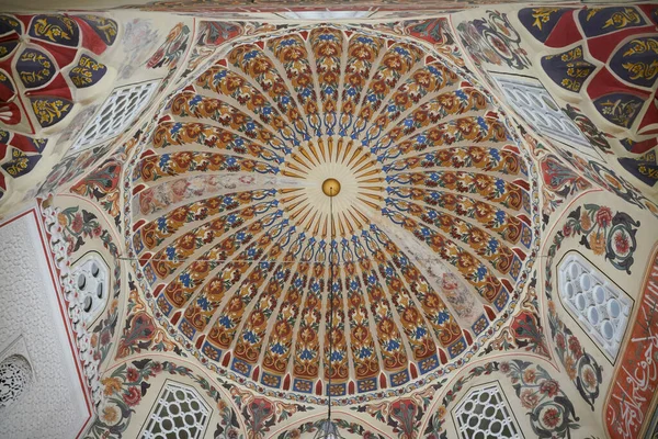 ブルサ ターキー エイプリル09 2023年9月 ブルサの東側にあるイエイル モスク 1412年に完成したモスクの建設 — ストック写真