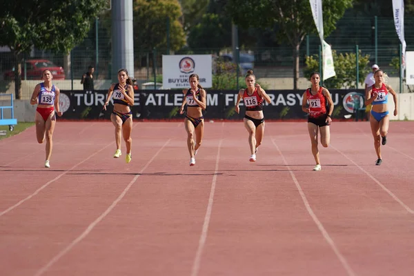 Denizli Turquía Julio 2022 Atletas Corriendo 200 Metros Durante Campeonato —  Fotos de Stock