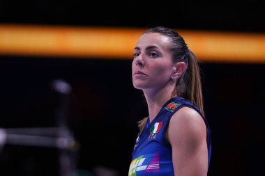 ANKARA, TURKIYE - 14 Temmuz 2022: Gennari Alessia, Ankara Arena 'da oynanan İtalya-Çin VNL çeyrek final karşılaşmasında ısınıyor