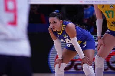 ANKARA, TURKIYE - 13 Temmuz 2022: Brezilya 'da Araujo Natalia, Ankara Arena' da Japonya 'ya karşı VNL çeyrek final maçı