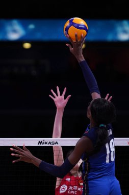 ANKARA, TURKIYE - 14 Temmuz 2022: Egonu Paola Ogechi, Ankara Arena 'da oynanan İtalya-Çin VNL çeyrek final maçında