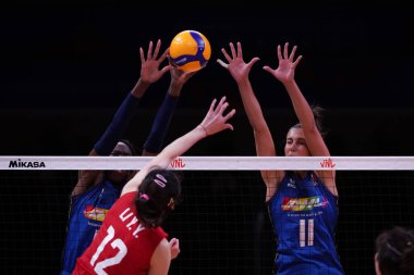 ANKARA, TURKIYE - 14 Temmuz 2022: Li Yingying, Ankara Arena 'da oynanan Çin-Çin maçında