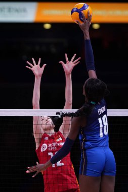 ANKARA, TURKIYE - 14 Temmuz 2022: Egonu Paola Ogechi, Ankara Arena 'da oynanan İtalya-Çin VNL çeyrek final maçında