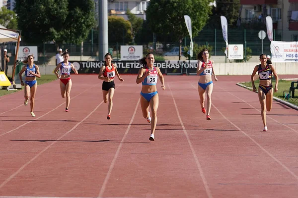 Denizli Turkiye Lipiec 2022 Sportowcy Biegający 400 Metrów Podczas Mistrzostw — Zdjęcie stockowe