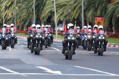 İSTANBUL, TÜRKİYE - 30 Ağustos 2022: 30 Ağustos 'ta Vatan Bulvarı' nda düzenlenen Motorize Jandarma geçit töreni