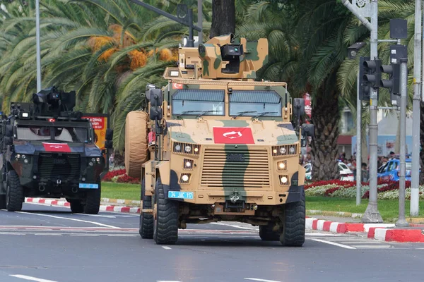 Istanbul Turkiye Sierpnia 2022 Parada Pojazdów Żandarmerii Podczas 100 Rocznicy — Zdjęcie stockowe