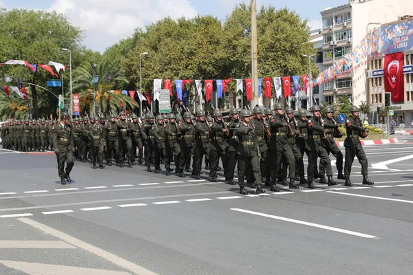Istanbul Turkiye August 2022 Soldiers March 100Th Anniversary August Turkish — Stock Photo, Image