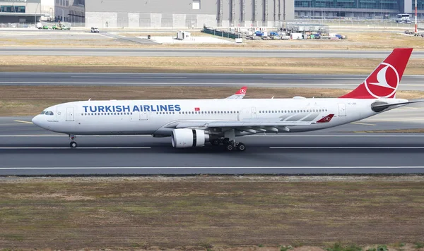 Istanbul Turquie Août 2022 Atterrissage Airbus 330 303 1620 Turkish — Photo